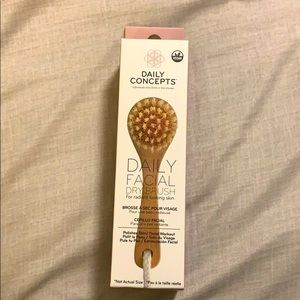 Daily facial dry brush